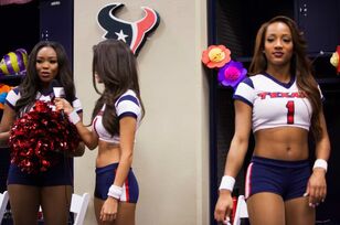 Texans' cheerleaders uncover
